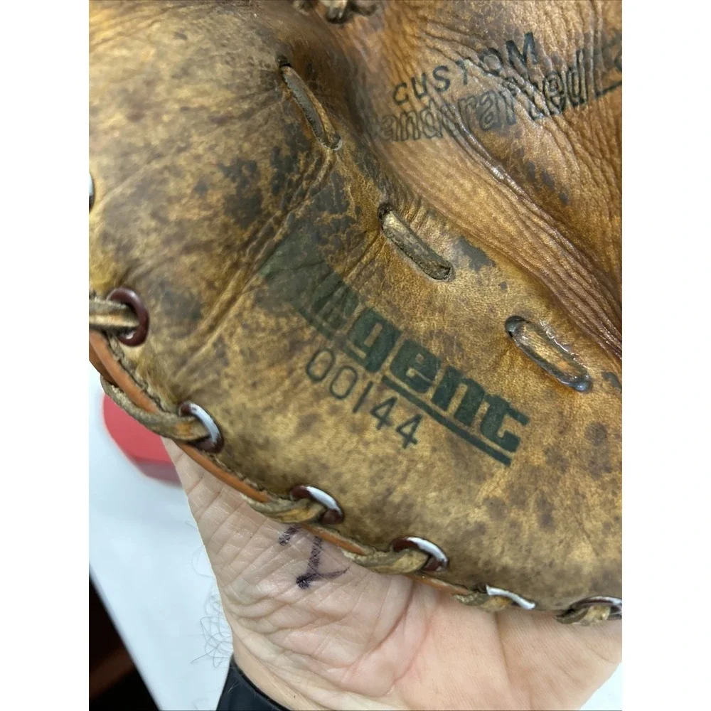 VTG Regent 00144 First Baseman RHT Baseball Glove‎ Mitt Brown Leather Korea